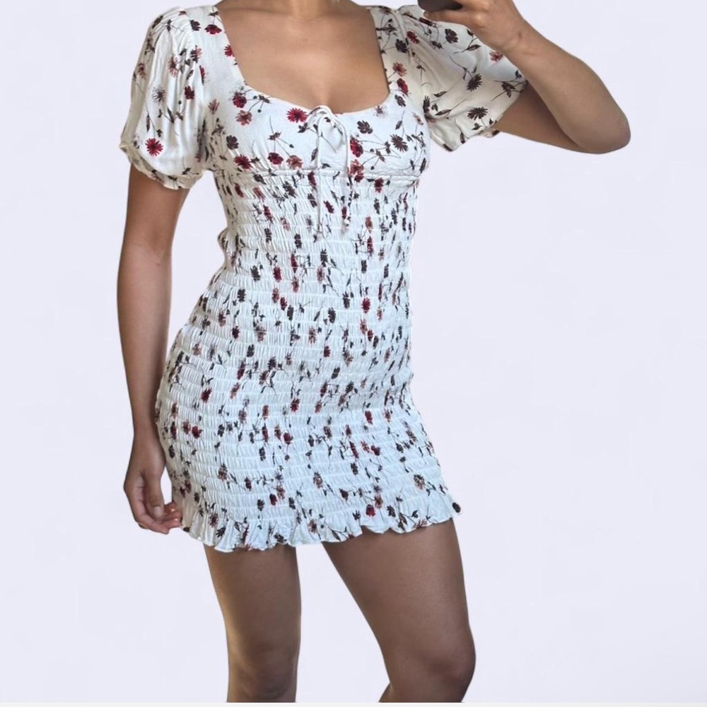 White Smocked Floral mini